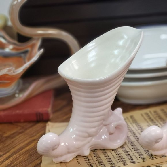 Cornucopia Ceramic Vase/Planter Pink and White set of 2 - Picture 2 of 12